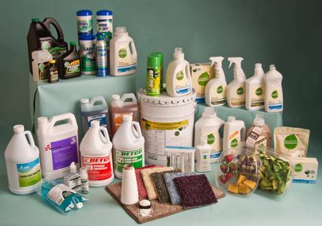 Fitosanitarios:  en el mercado se pueden encontrar formulados sólidos (diferentes tipos de polvos, gránulos, pastillas) y formulados líquidos.