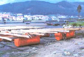 flot_metal_viveros2.jpg (11056 bytes)