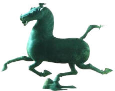 Con la dinastía Han China prosperó en variados campos, como el arte. En la imagen una figura de bronce perteneciente a esta dinastía