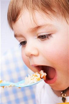 Durante la infancia se necesita un mayor aporte de nitrógeno mediante una dosis superior de proteínas dietéticas