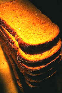 Los hidratos de carbono son utilizados por el organismo en forma de glucosa, ésta se obtiene al ingerir los alimentos naturales o elaborados que la contienen