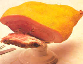 Pieza de jamón curada