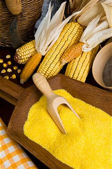 Mazorcas y harina de maíz