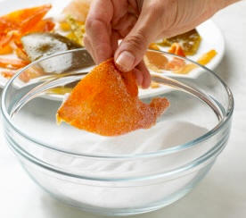 Pieles de naranja y limón