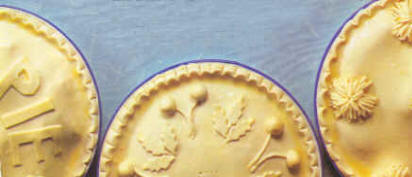 Decoración de frutas y flores