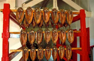 Arenques ahumados en frío