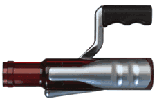 Moderno sacacorchos que permite operar sin el menor esfuerzo físico y sin romper ni desmigar el corcho