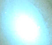 Las Novas se producen cuando explosionan las capas más externas de las estrellas enanas blancas