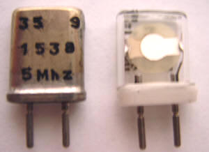 Dos cristales con encapsulados diferentes