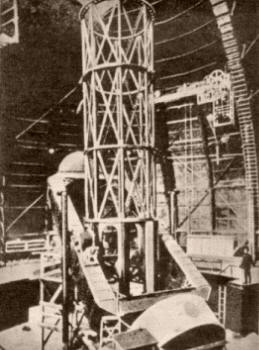 TELESCOPIO. Desde GALILEO, el hombre comenzó a descubrir los secretos de la "Via Láctea" mediante el telescopio. la escena capta el perteneciente al Observatorio de Monte Wilson, ubicado en California, cuyo espejo tiene un diámetro de 2,50 metros