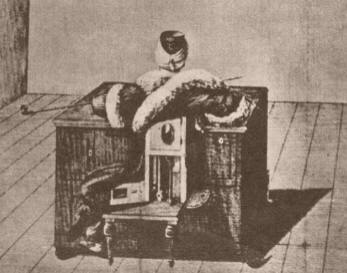 "EL TURCO" Era un buen ajedrecista, pero poco amigo de las "trampas" en que incurrían sus adversarios. Su creador fue el barón von Kempelen. El grabado capta dos escenas de la presentación hecha por su inventor antes de cada enfrentamiento de su "pupilo"