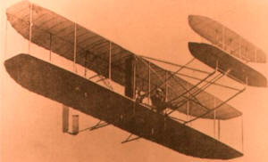 El primer aeroplano tripulado, el Flyer, estaba construido con un armazón cubierto con telas